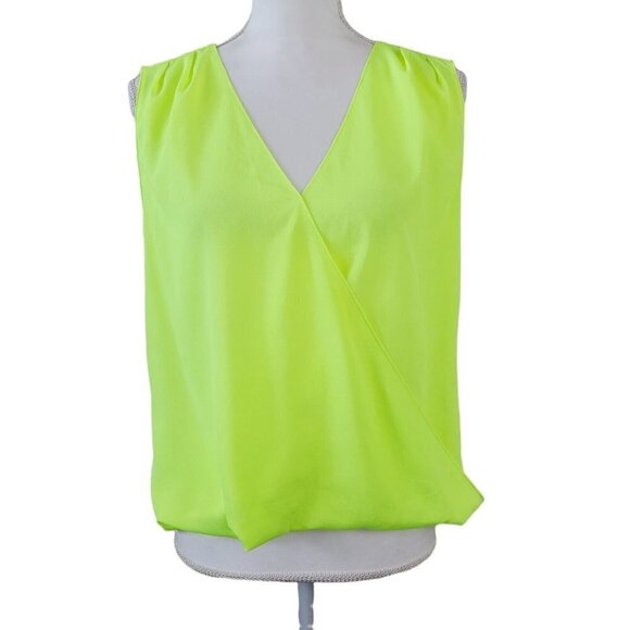 Gianni Bini Sz Small Neon Yellow Sleeveless Blouse Faux Wrap Pleated Shoulders - Picture 1 of 6